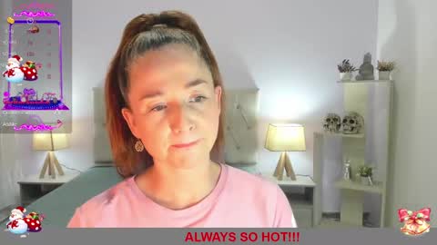 Snapshot of lucy_hot77 chatting on 16, 1, 2025 Lucia online show from 16, 1, 2025