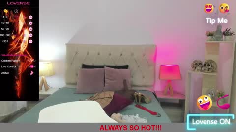 Snapshot of lucy_hot77 chatting on 5, 3, 2025 Lucia online show from 5, 3, 2025