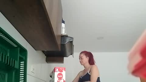 Snapshot of lucy_hot77 chatting on 12, 9, 2025 Lucia online show from 12, 9, 2025