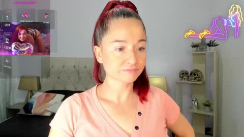 Snapshot of lucy_hot77 chatting on 11, 10, 2025 Lucia online show from 11, 10, 2025