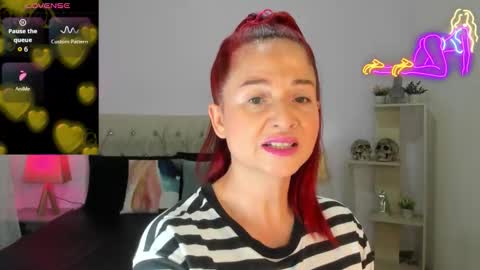 Snapshot of lucy_hot77 chatting on 9, 11, 2025 Lucia online show from 9, 11, 2025