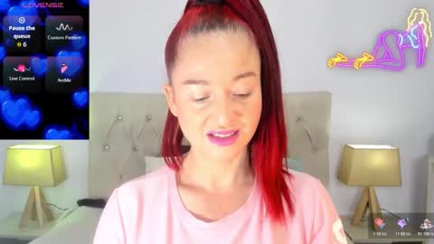 Snapshot of lucy_hot77 chatting on 22, 11, 2025 Lucia online show from 22, 11, 2025