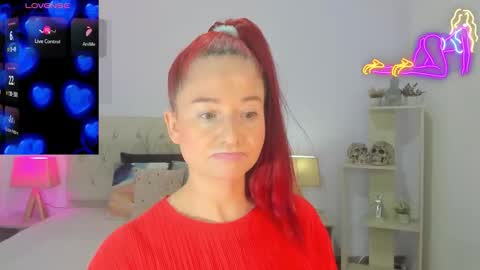 Snapshot of lucy_hot77 chatting on 23, 11, 2025 Lucia online show from 23, 11, 2025