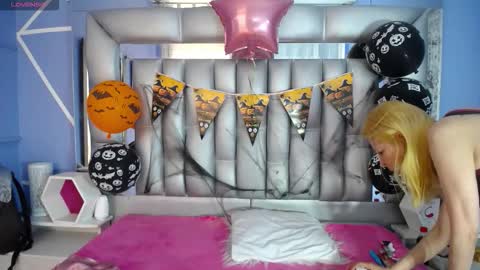  SleepyAbuela online show from 19, 10, 2025