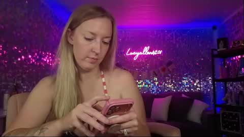Snapshot of lucyallen4201 chatting on 3, 7, 2026 lucyallen4201 online show from 3, 7, 2026