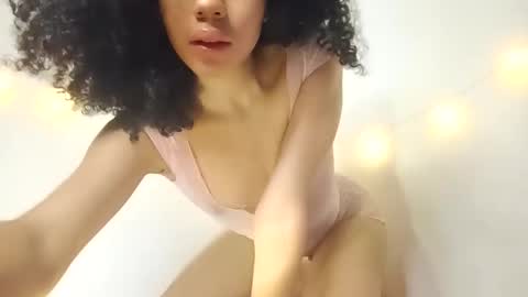 Snapshot of lucybellea chatting on 12, 2, 2026 Lucia online show from 12, 2, 2026