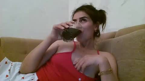 Snapshot of lucydoorbell chatting on 9, 10, 2025 lucydoorbell online show from 9, 10, 2025