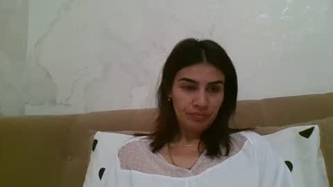 Snapshot of lucydoorbell chatting on 12, 10, 2025 lucydoorbell online show from 12, 10, 2025