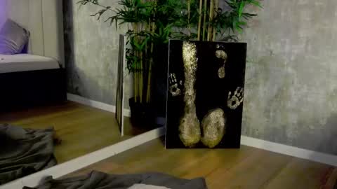 lucyrayy online show from 3, 3, 2026