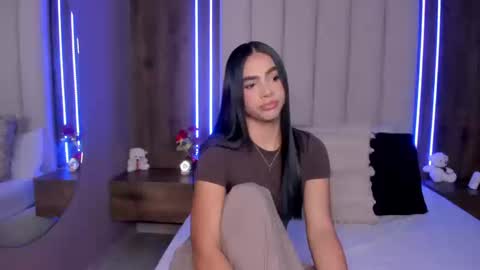 Lucy online show from 13, 3, 2026