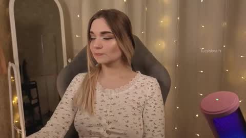 Lucy online show from 11, 3, 2026