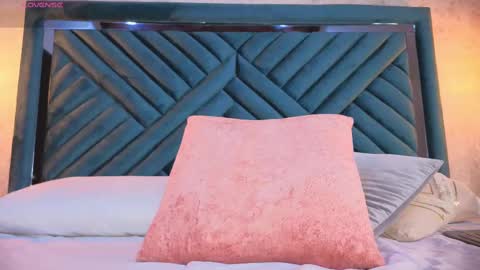 Lucy online show from 26, 9, 2025