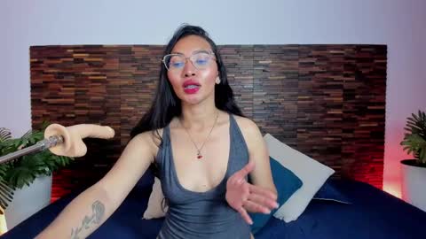 Lucy Liiu online show from 10, 4, 2026