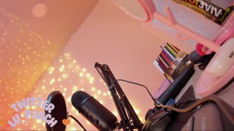 LUCYY FROM HOME  online show from 25, 1, 2025