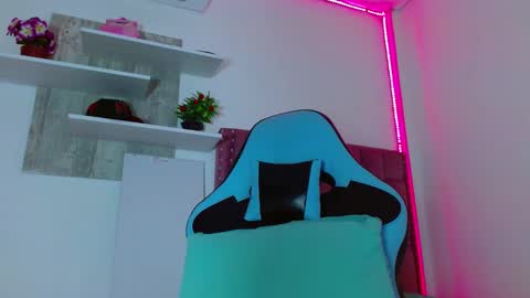 Snapshot of lucyy_start chatting on 25, 1, 2025 LUCY online show from 25, 1, 2025