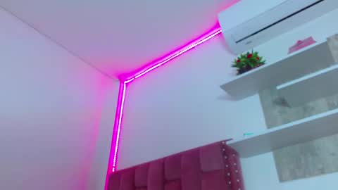 Snapshot of lucyy_start chatting on 9, 2, 2025 LUCY online show from 9, 2, 2025