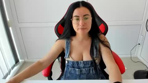 Lucy online show from 17, 7, 2026