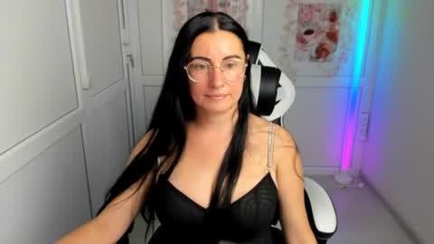 Lucy online show from 28, 7, 2026