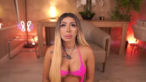 LucyRose online show from 14, 7, 2026