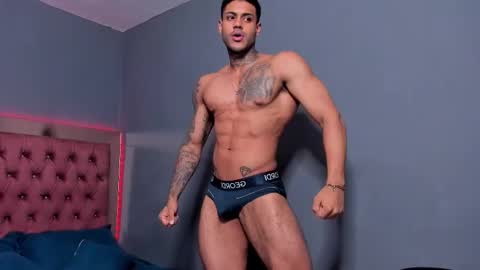 Luigi Vitale online show from 16, 10, 2025