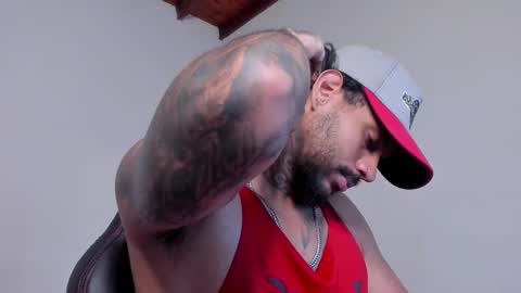 Luigi Vitale online show from 5, 3, 2026