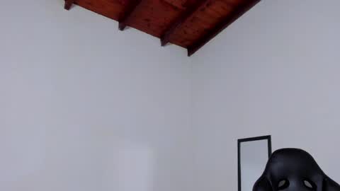 Luigi Vitale online show from 17, 5, 2026
