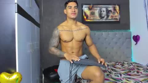 Luigi Independent model online show from 27, 7, 2026