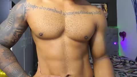 Luigi Independent model online show from 29, 7, 2026