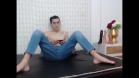 Snapshot of luigimarchetti chatting on 21, 9, 2025 luigimarchetti online show from 21, 9, 2025