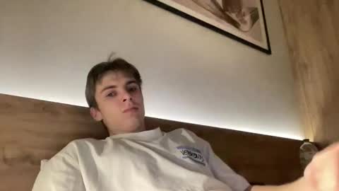 Luis online show from 12, 11, 2025