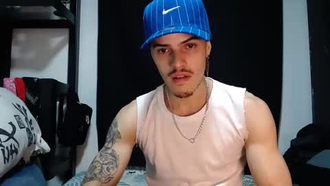 Snapshot of luis_as chatting on 12, 11, 2025 Luis AS online show from 12, 11, 2025