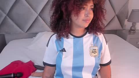 Snapshot of luisa_cameron chatting on 18, 1, 2025 online show from 18, 1, 2025