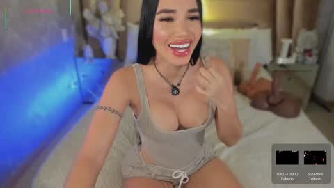 Snapshot of luisabaker chatting on 27, 11, 2025 IG im alisson01 online show from 27, 11, 2025