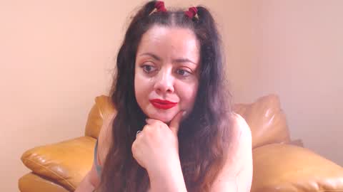 Cassie online show from 13, 10, 2025