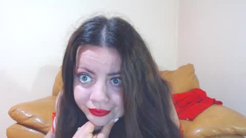 Cassie online show from 19, 4, 2026