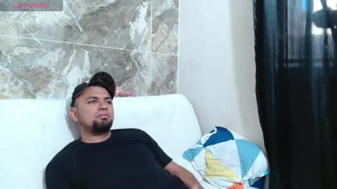 luiscameron1130 online show from 20, 4, 2026