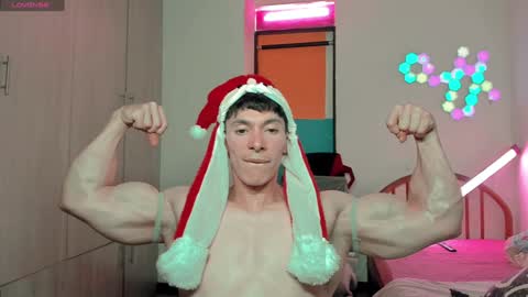 Snapshot of luisfernikesportboy chatting on 18, 12, 2024 Luis Fer PVT IS OPEN online show from 18, 12, 2024