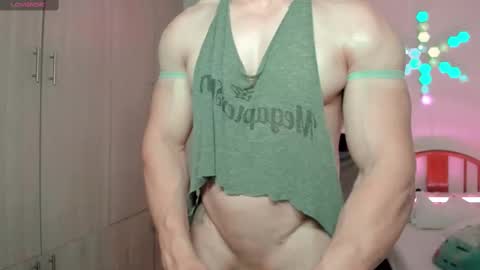 Snapshot of luisfernikesportboy chatting on 25, 2, 2025 Luis Fer PVT IS OPEN online show from 25, 2, 2025