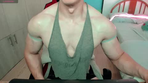 Snapshot of luisfernikesportboy chatting on 3, 3, 2025 Luis Fer PVT IS OPEN online show from 3, 3, 2025