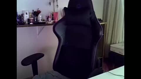 Snapshot of luizacandy chatting on 18, 12, 2024 luizacandy online show from 18, 12, 2024