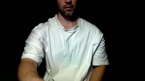 Snapshot of lujara chatting on 2, 4, 2026 Lu online show from 2, 4, 2026