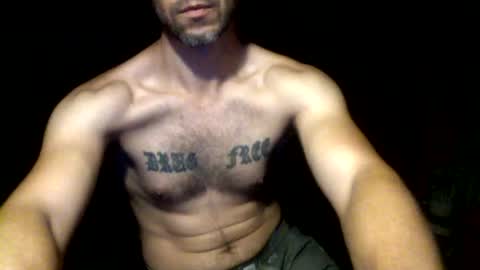 Snapshot of lujara chatting on 7, 7, 2026 Lu online show from 7, 7, 2026