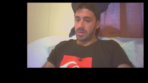 Snapshot of luka_taylor chatting on 1, 7, 2026 luka_taylor online show from 1, 7, 2026