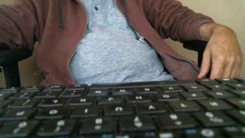 luke7711 online show from 12, 1, 2025