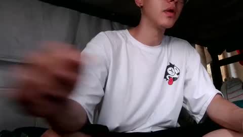 Snapshot of luke_rex chatting on 1, 1, 2025 luke online show from 1, 1, 2025