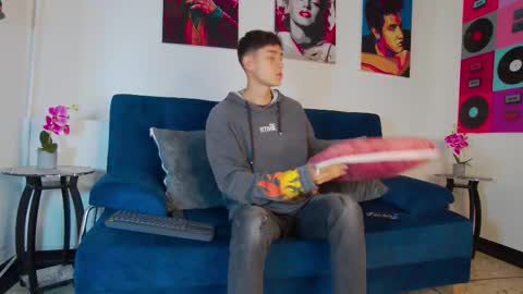 Luke online show from 9, 10, 2025