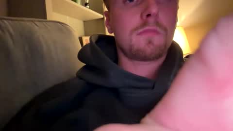 lukeeeeey96 online show from 3, 11, 2025