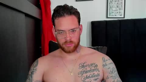 Snapshot of lukeglanton17 chatting on 5, 1, 2025 Luke online show from 5, 1, 2025