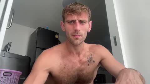 Snapshot of lukegunn22 chatting on 14, 12, 2024 MR. Luke Gunn online show from 14, 12, 2024