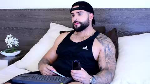 Lukhas f4f online show from 26, 9, 2025